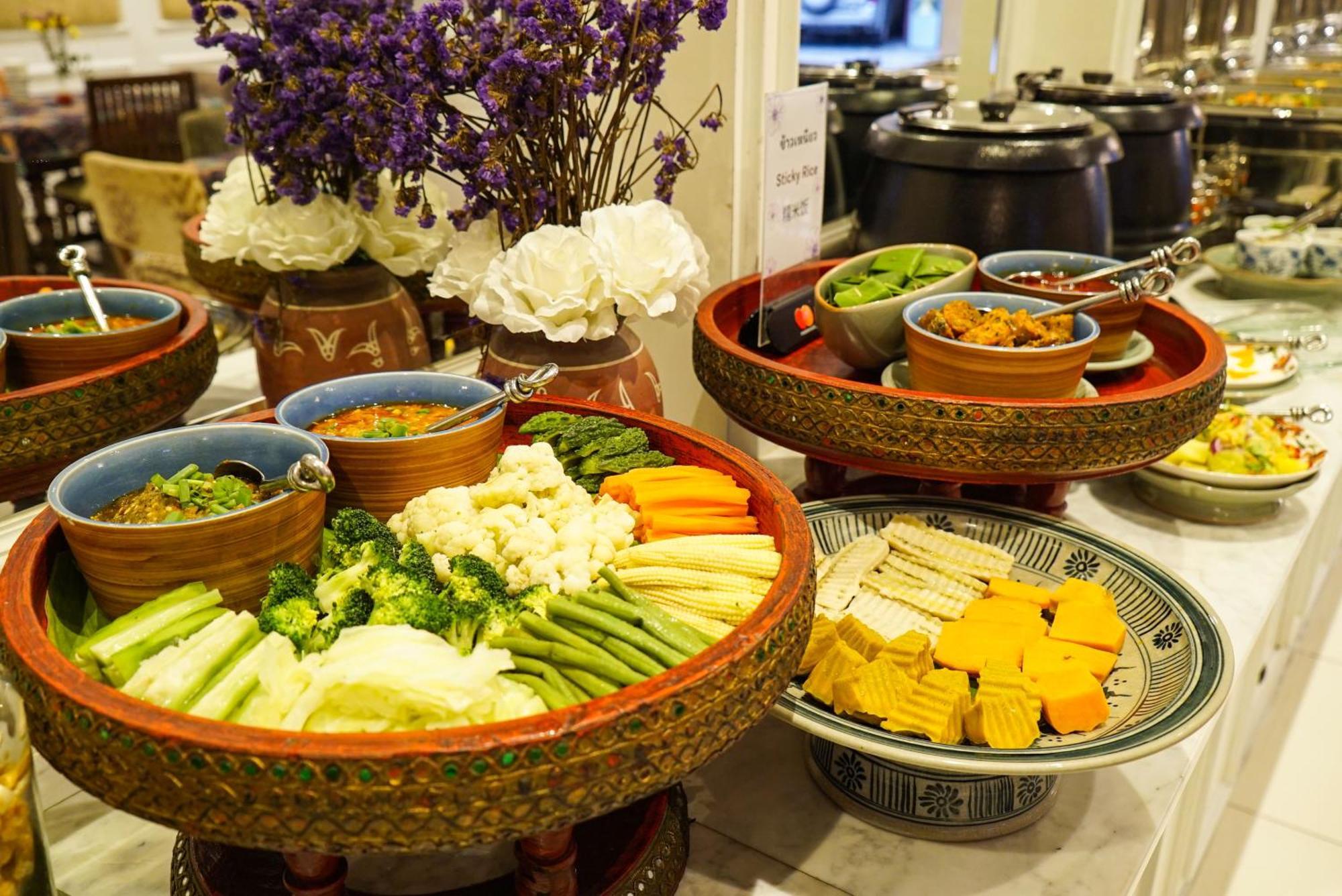 At Pingnakorn Nimman Hotel Chiang Mai Bagian luar foto